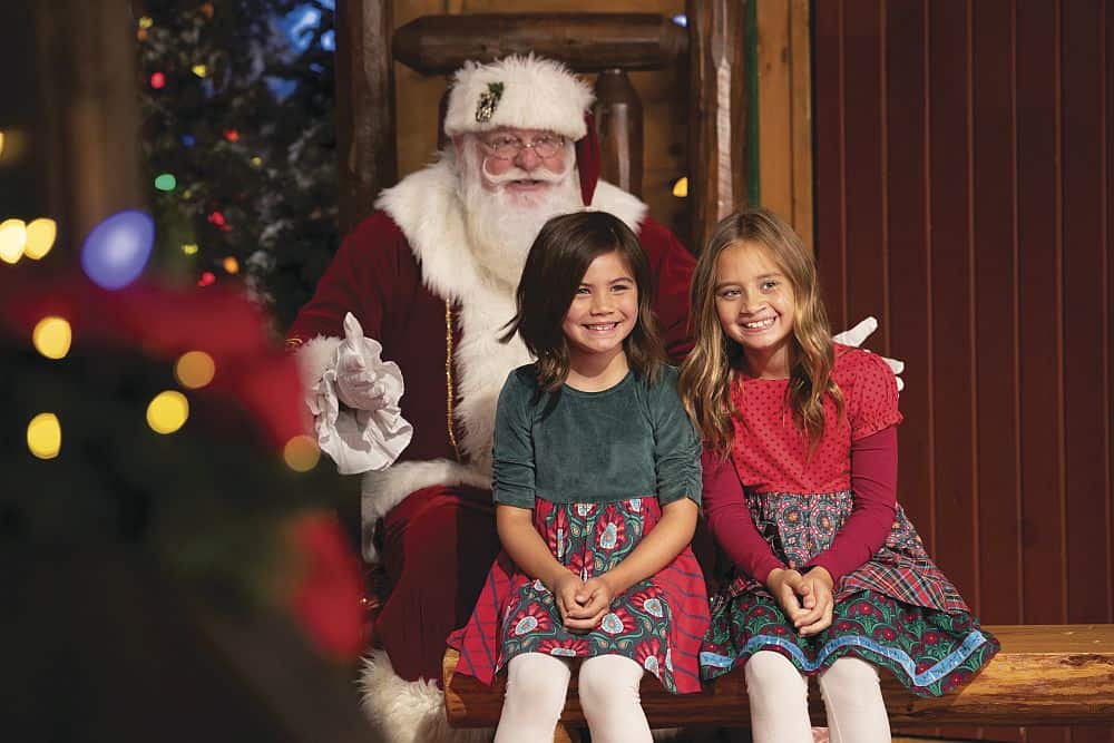 Where To See Santa In 2023 & Have Your Photo Taken With Him - Mile